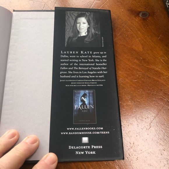 Torment: A Fallen Novel by Lauren Kate - First edition - hardcover- like new - Picture 6 of 6